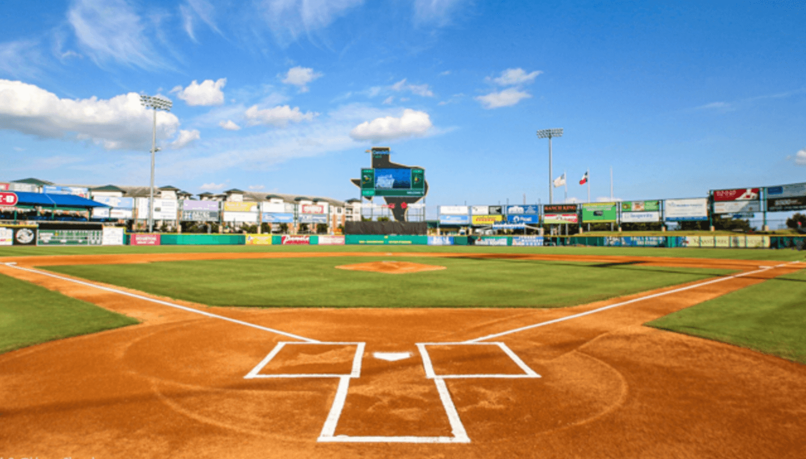Sugar Land Skeeters: Filling the Stands All Year Round